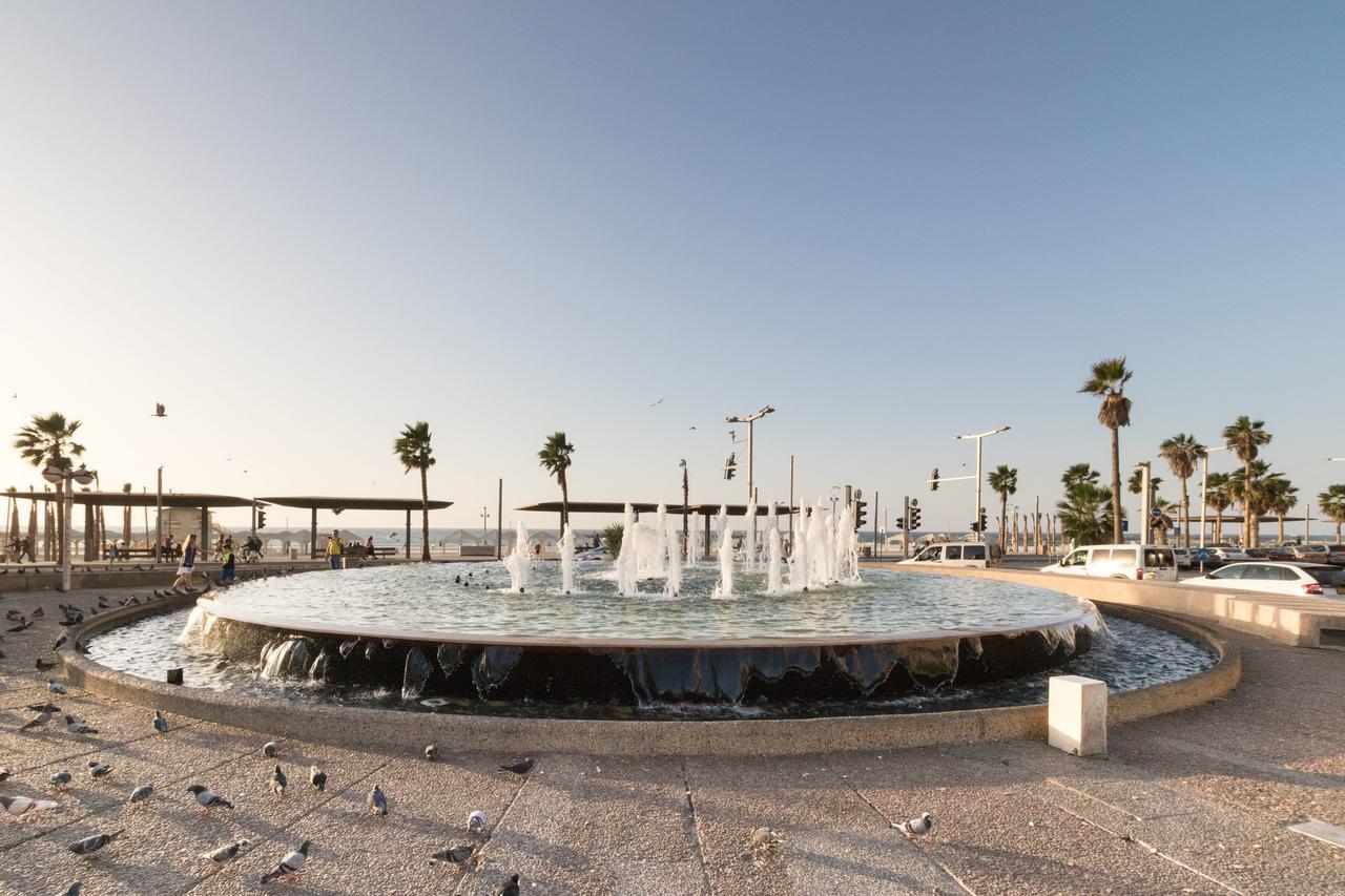 Sweethome26 Luxury Apt Sea View 50 Meters From The Beach Free Parking Тел Авив Екстериор снимка